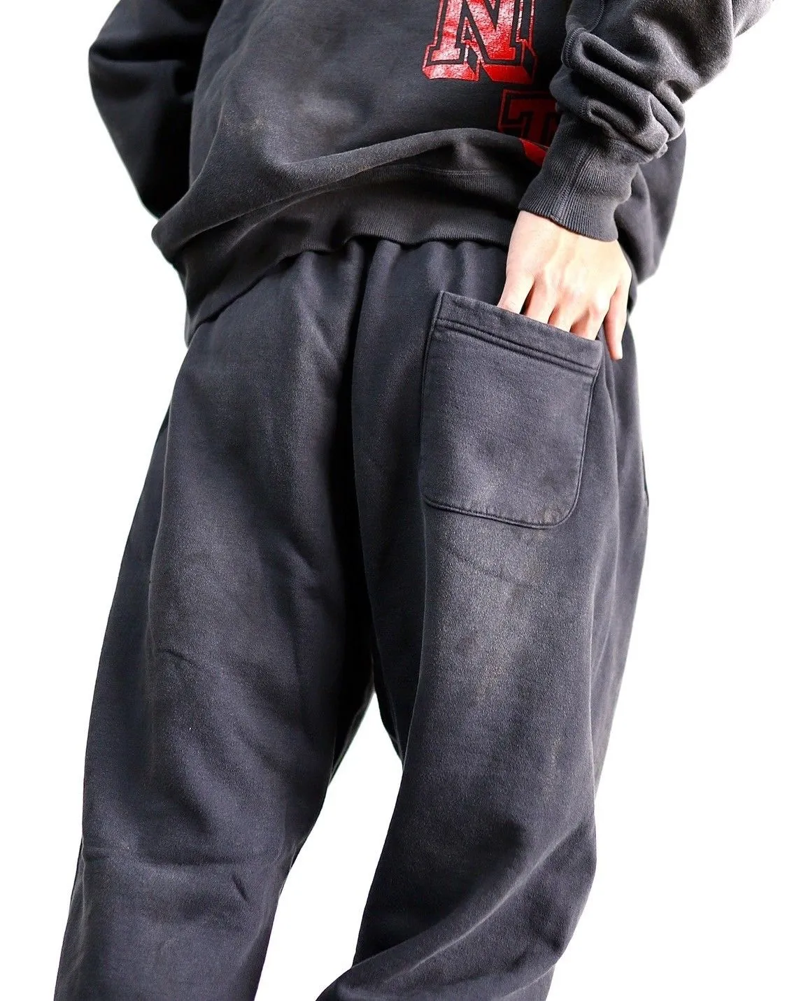SAINT Mxxxxxx ANGEL SWEAT PANTS/BLK Angel Reborn Crack Print Distressed Sweatpants, Washed Black S-XL Assute Dyeing, Full Spray Fade, Heavy Fermentation Washing, Made with NEW VINTAGE Texture, Four Needles and Six Threads from the Factory, Boneless Patchwork, More Comfortable to Wear, Genuine Level Crack Print/Accessories Restored
